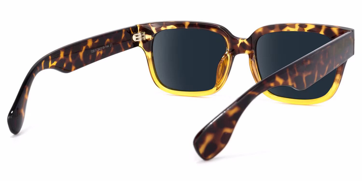Elegant Tortoise Rectangle Sunglasses with Two-Tone Frame
