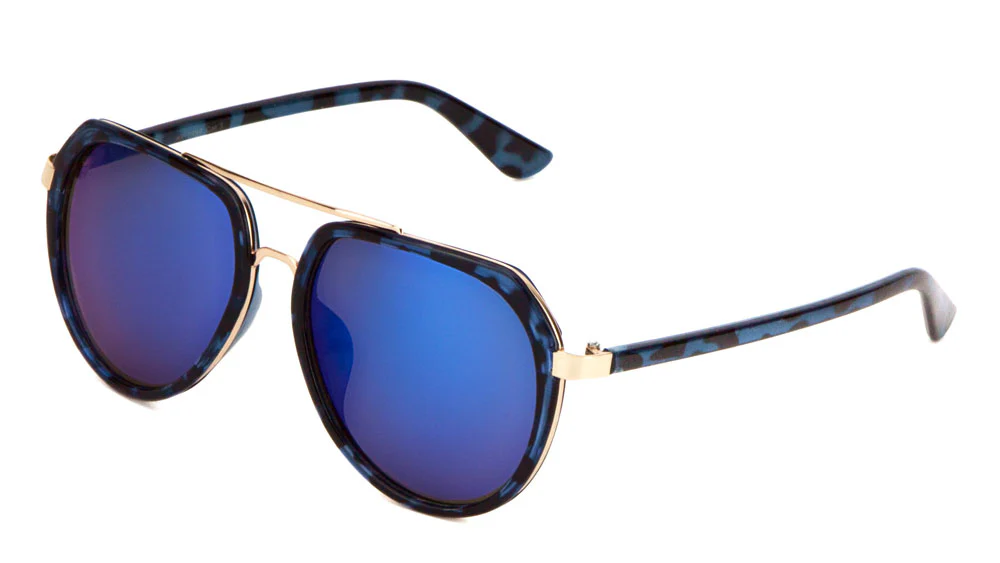 Sleek Flat Top Fashion Sunglasses with Tortoise Pattern and Gold Metal Accents